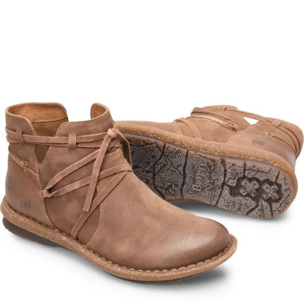 Born | Women's Tarkiln Boots - Toast Almond Distressed (Tan) | New Clearance