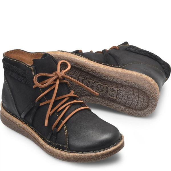 Born | Women's Temple II Boots - Black Distressed (Black) | New Clearance