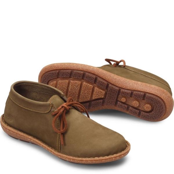 Born | Women's Nuala Boots - Army Green Nubuck (Green) | New Clearance