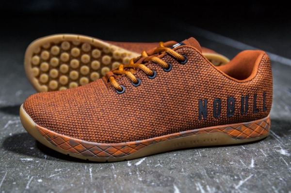 NOBULL | MEN'S ORANGE HEATHER TRAINER