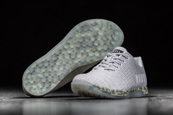NOBULL | MEN'S WHITE HEATHER FOREST TRAINER