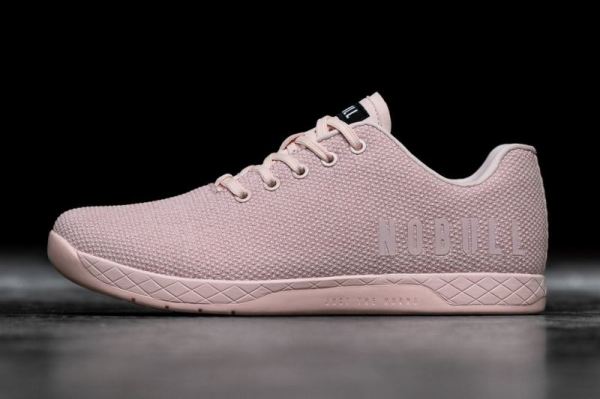 NOBULL | MEN'S BLUSH HEATHER TRAINER