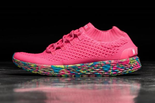 NOBULL | MEN'S NEON PINK SWIRL KNIT RUNNER