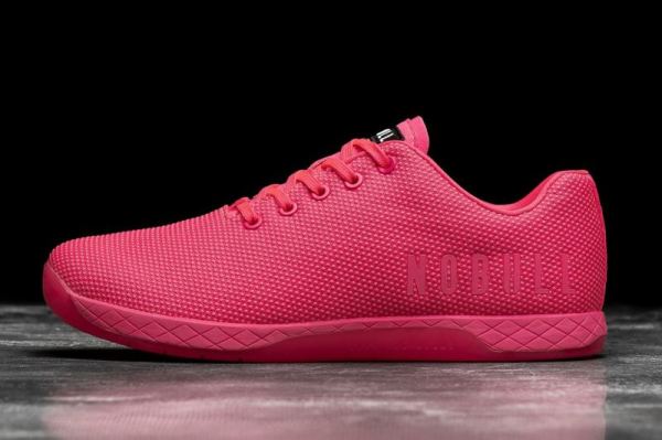 NOBULL | MEN'S NEON PINK TRAINER